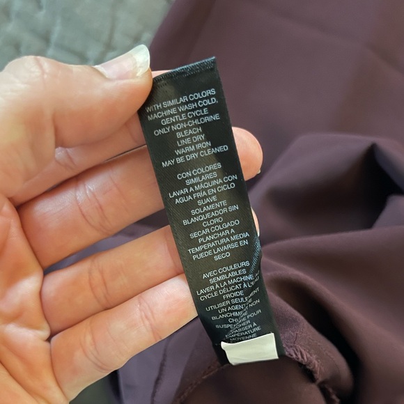 White House Black Market Burgundy Pleated Collar Jumpsuit Sz 8 Holidays Dressy - Picture 10 of 16